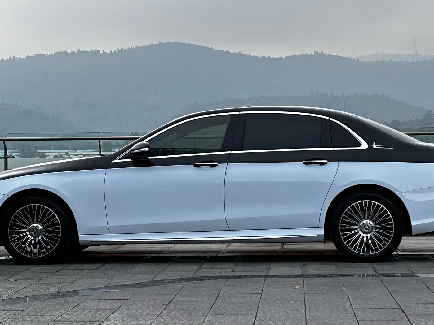 Mercedes-Benz E-Class 2017 E 200 L 4MATIC фото 12