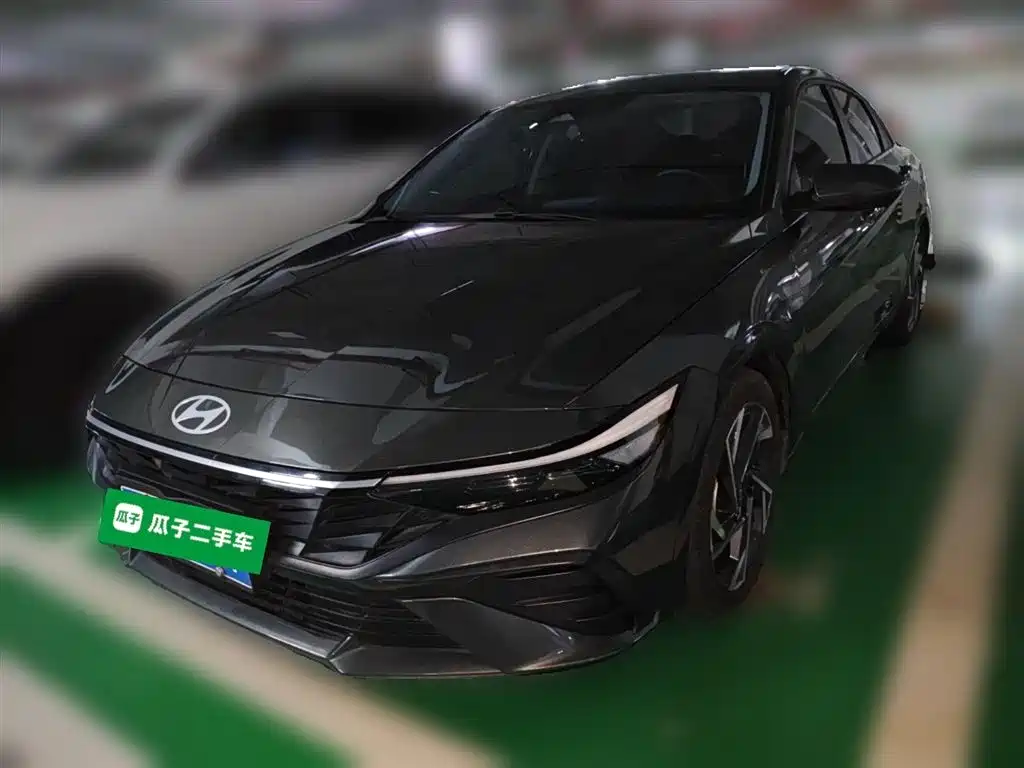 Hyundai Elantra 2023 Model 1.5L CVT LUX Premium Edition