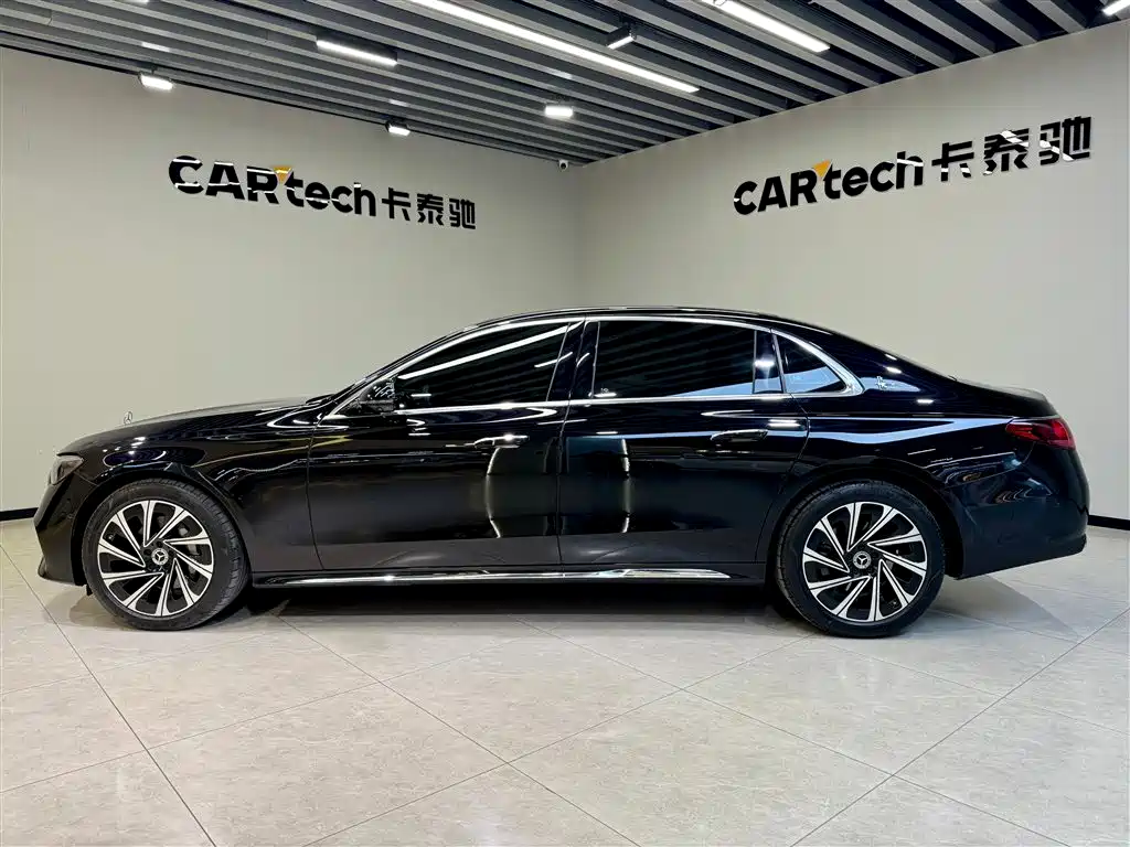 Mercedes-Benz E-Class 2024 Model E 300 L Luxury фото 7