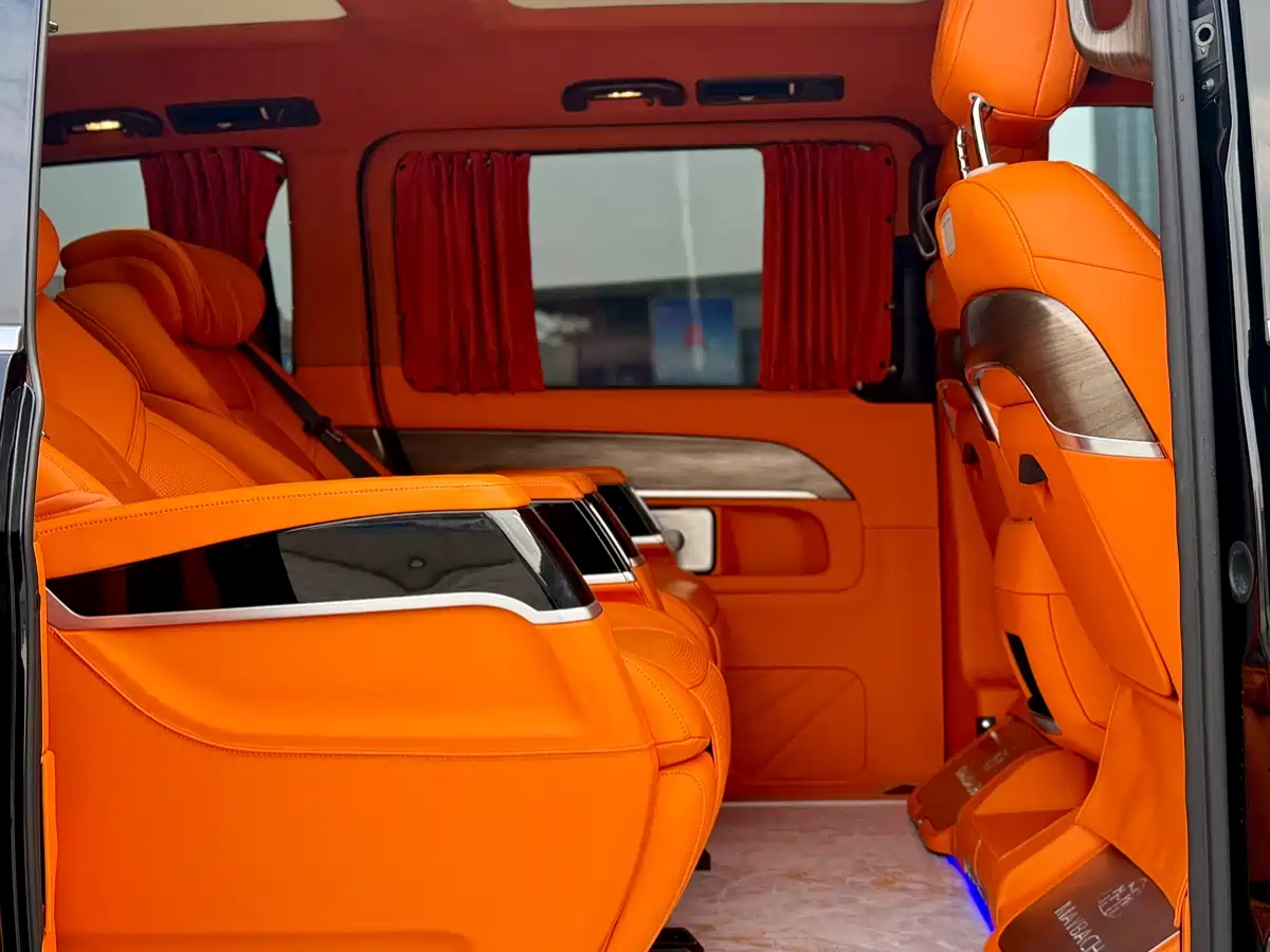 MERCEDES-BENZ V CLASS