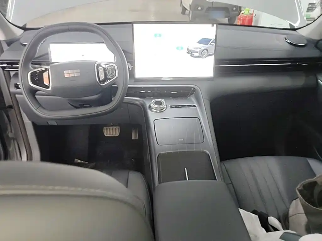 Geely Galaxy Galaxy E5 2026 2026 530km Voyager Edition