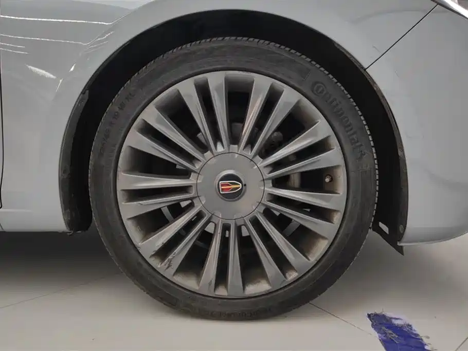 Hongqi H5 2019 30TD Smart Connect Agile Edition фото 6