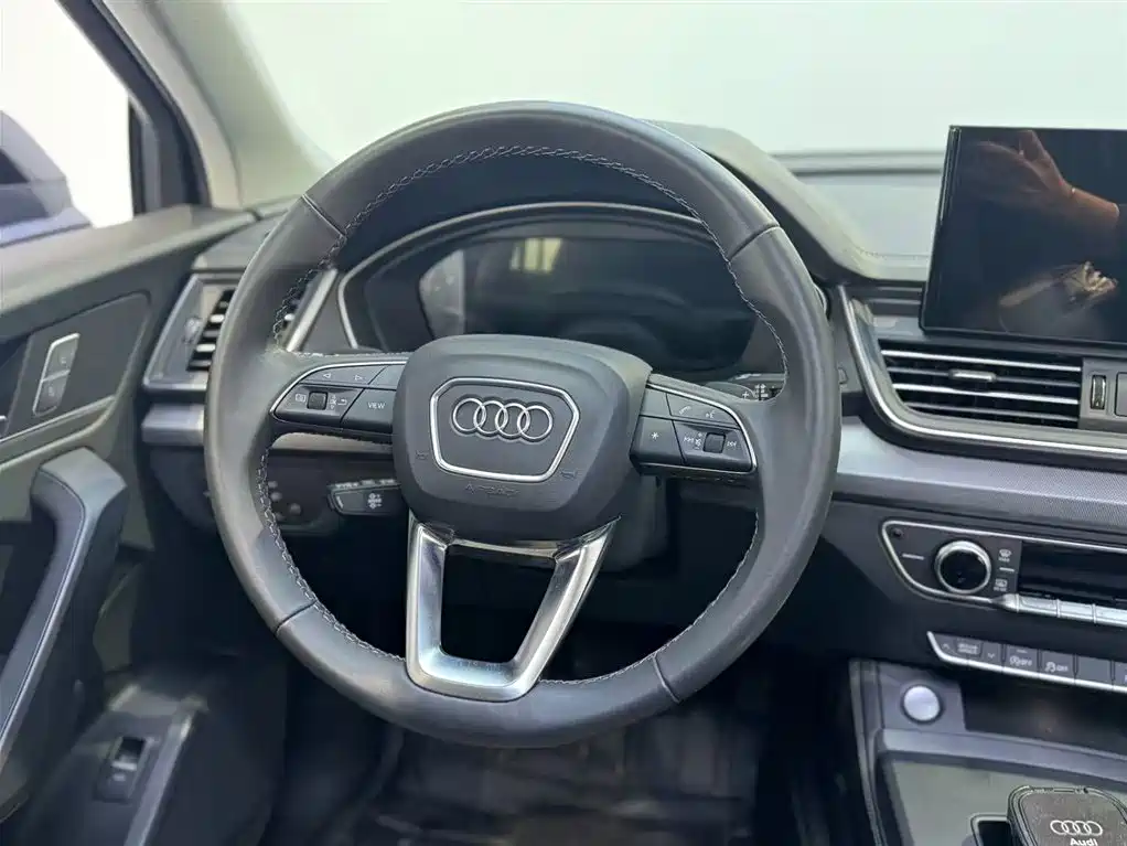Audi Q5L 2023 40T Fashion Elegance фото 13