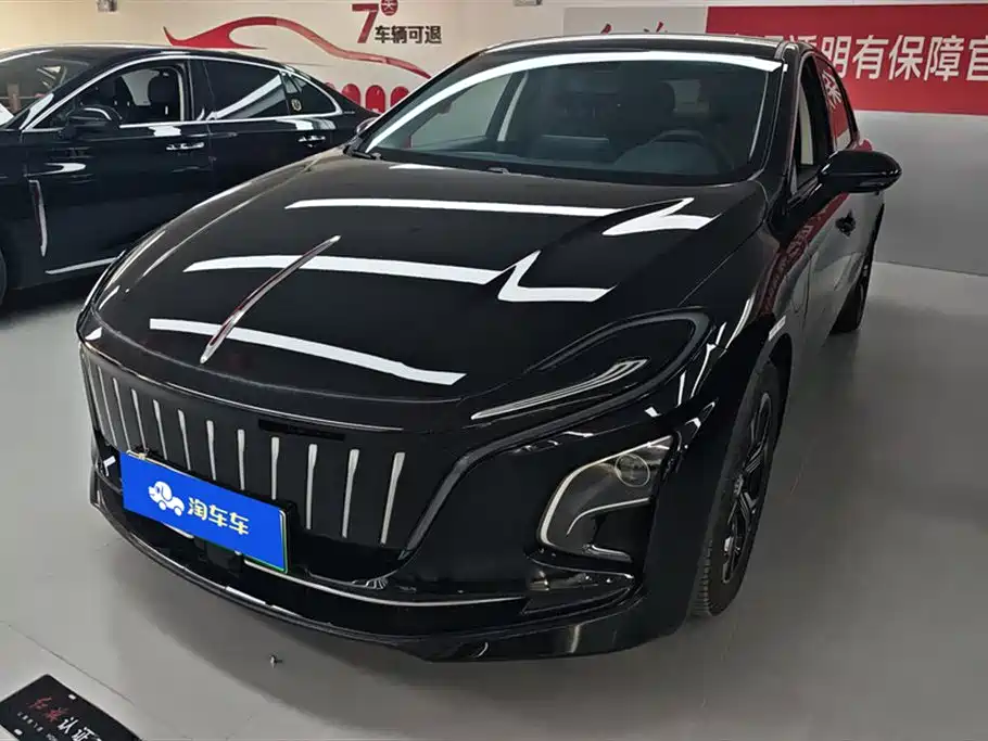 Hongqi E-QM5 2023 Facelift Basic Travel Edition