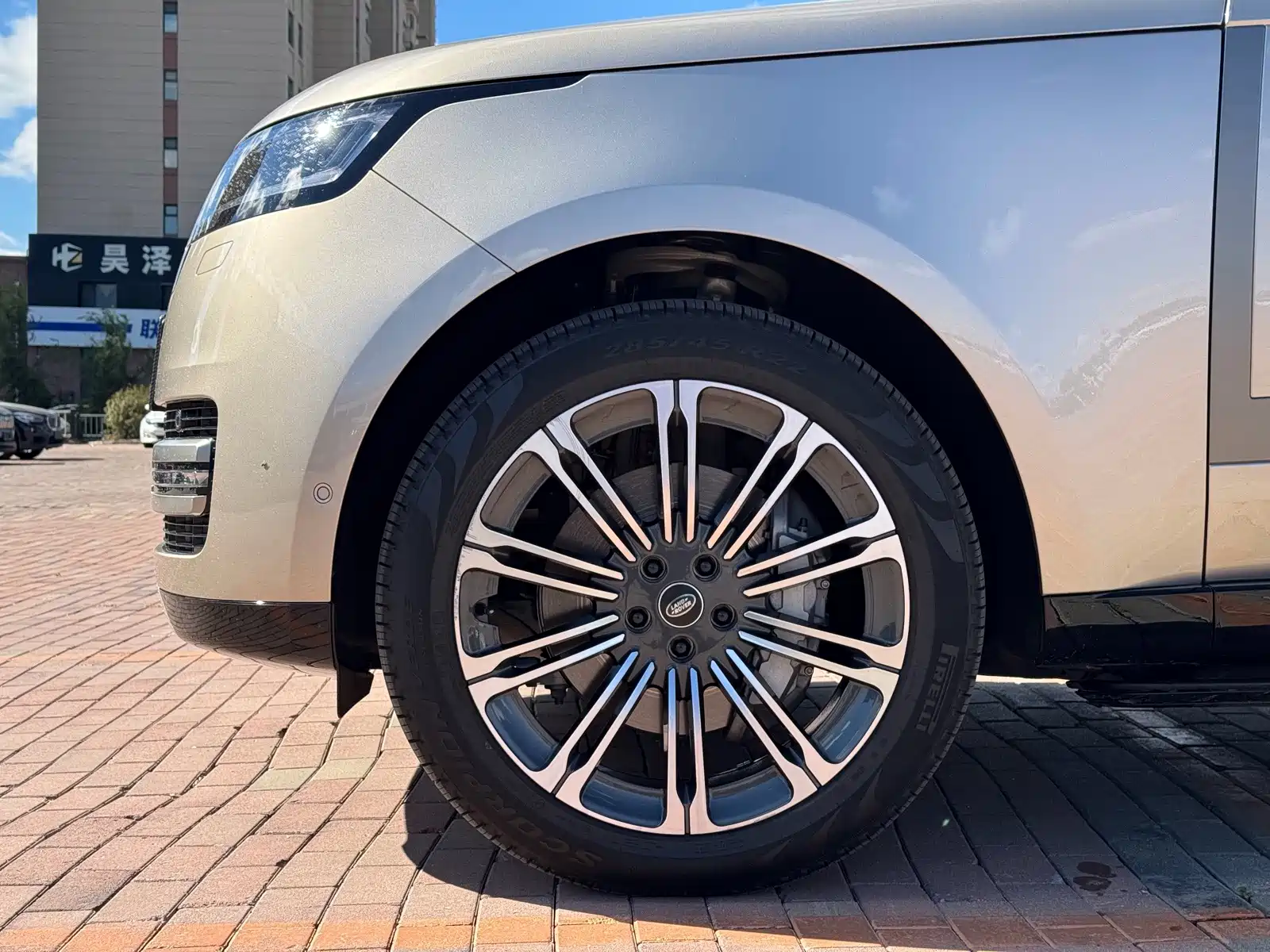 Фото 4 - Land Rover Range Rover