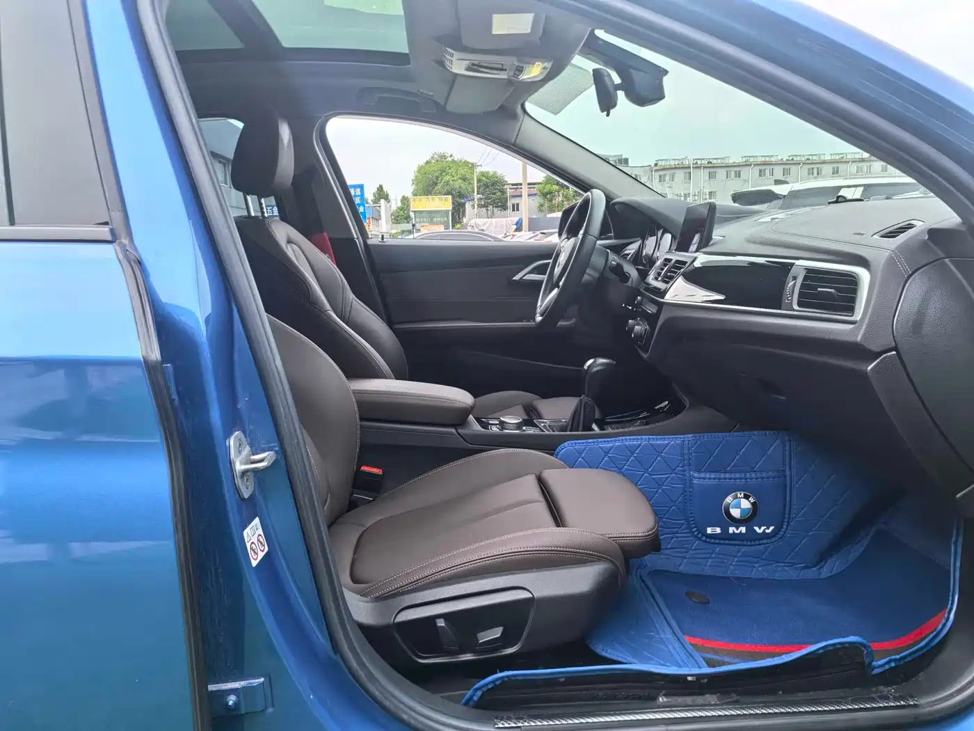 BMW 1 Series 2019 118i M Sport Package фото 15