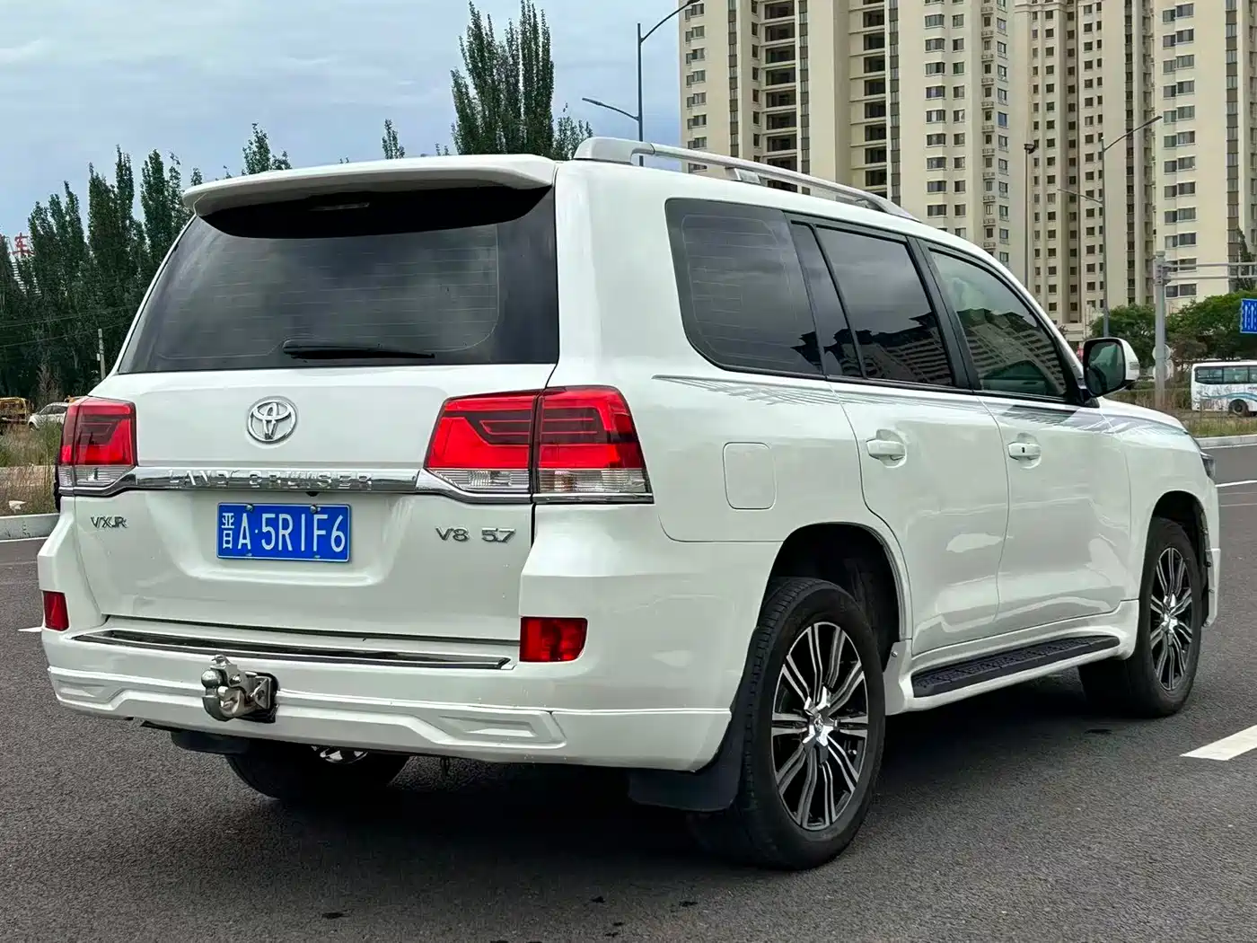 Toyota Land Cruiser (Import) 2015 2015 4.0L V6 Middle East Limited Edition