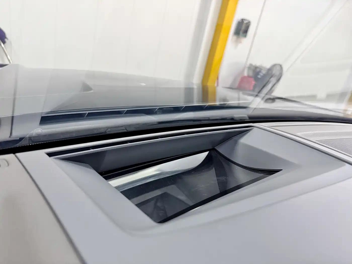 Volkswagen Touareg 2019 3.0TSI Sharp Edge Edition China VI фото 5