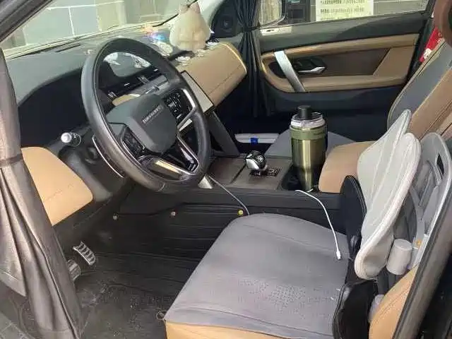 LAND ROVER DISCOVER SPORTS