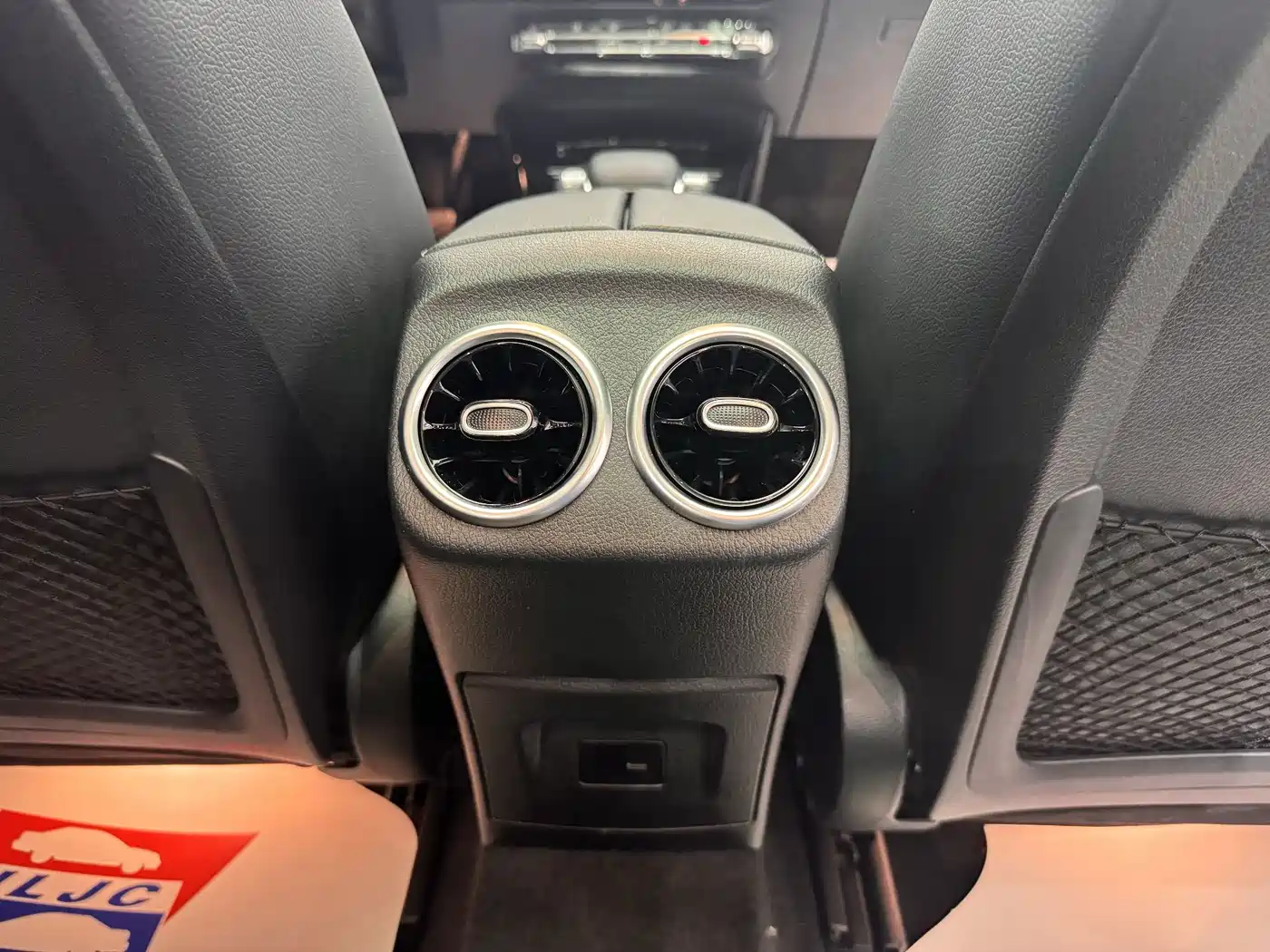 Mercedes-Benz A-Class 2023 A 200 L Fashion фото 19