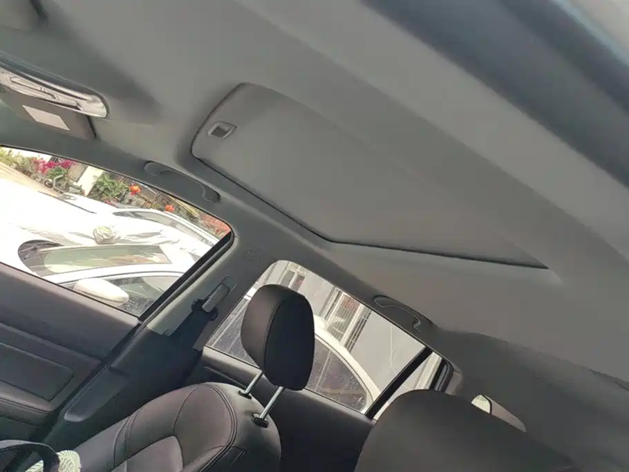 GAC TRUMPCHI GS4 NEW ENERGY