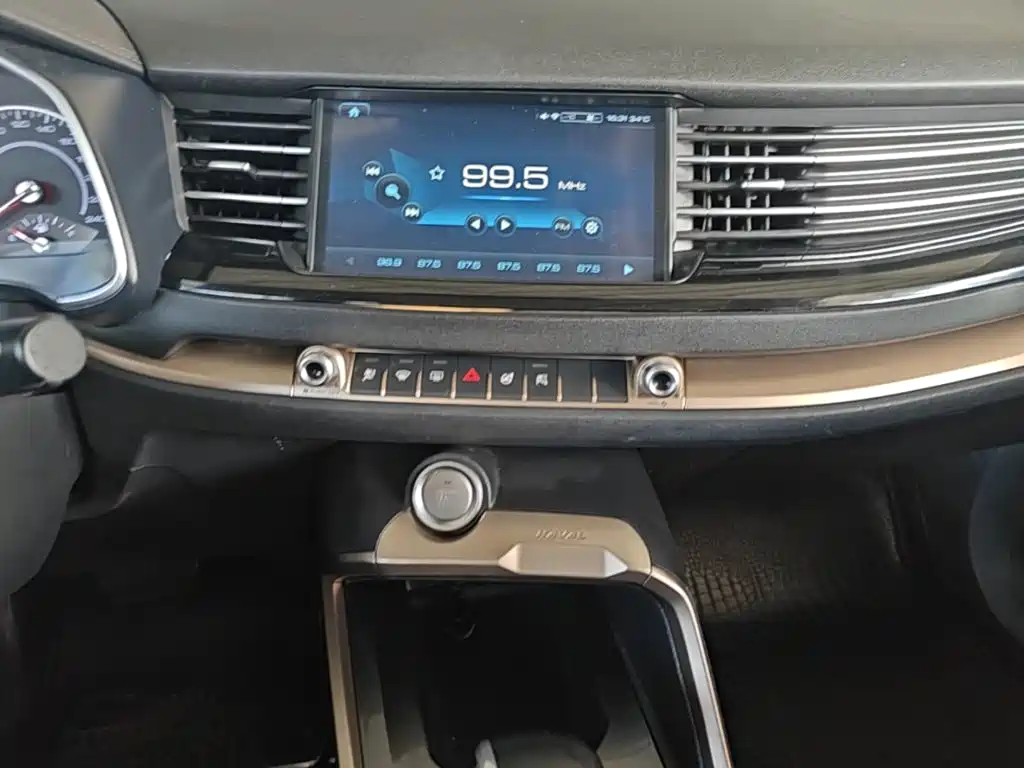 Photo 13 - Haval H6