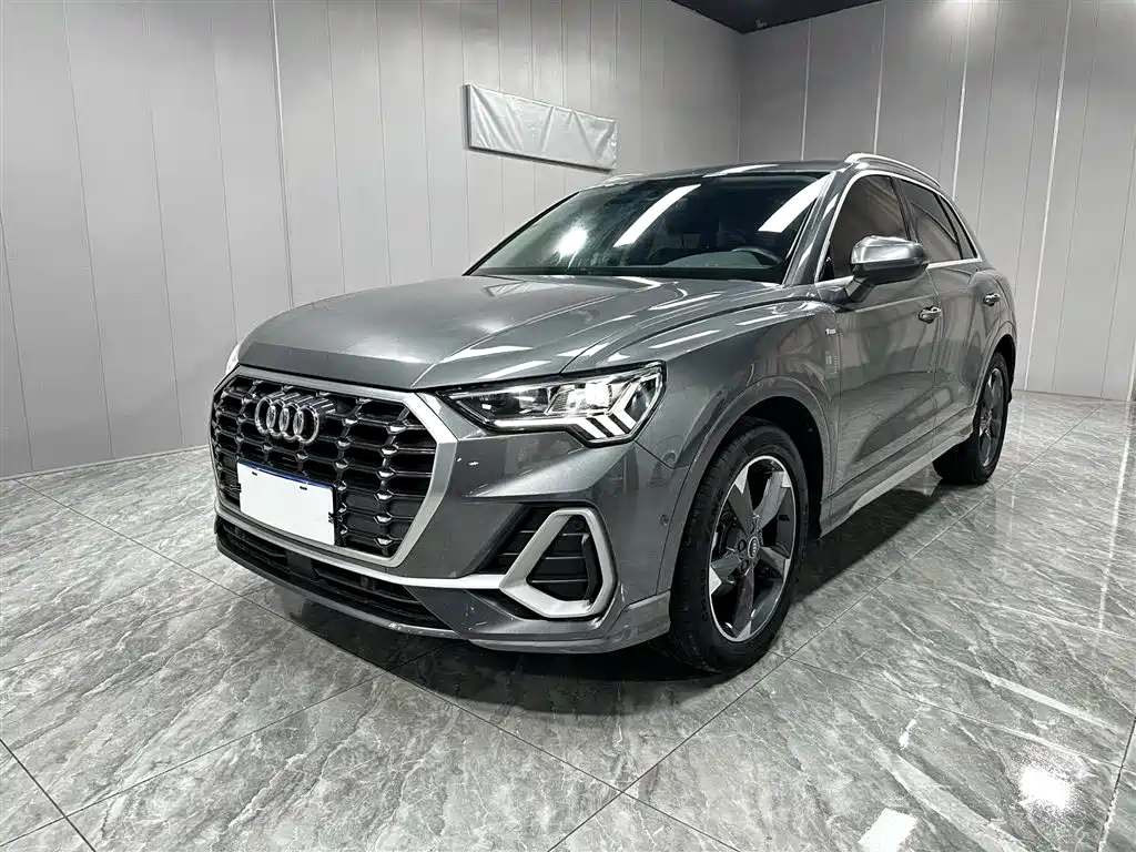Audi Q3 2022 35 TFSI Fashion Dynamic