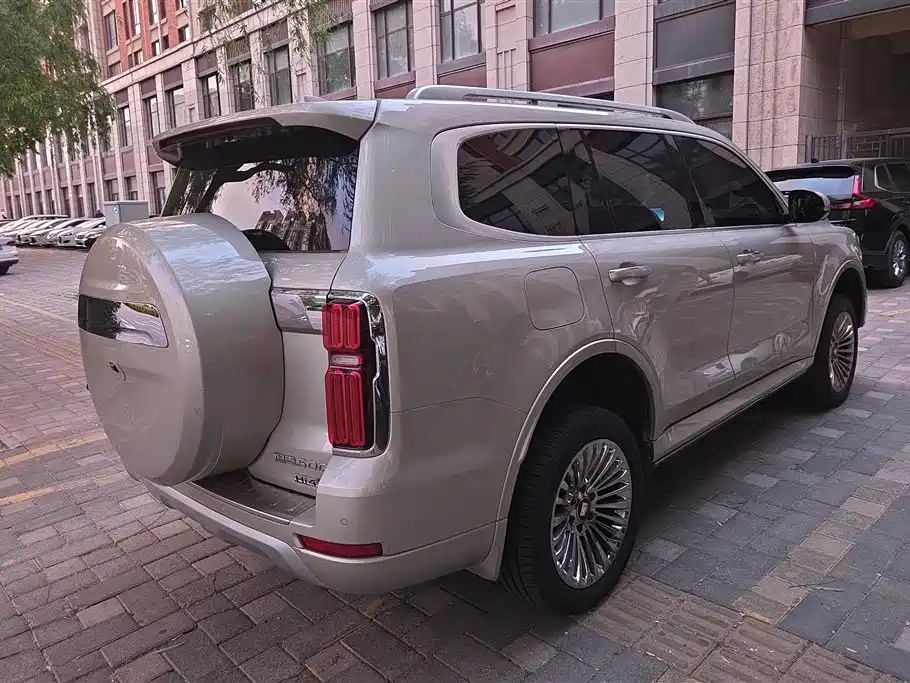 Tank 400 New Energy 2024 Hi4-T Off-Road Edition фото 3
