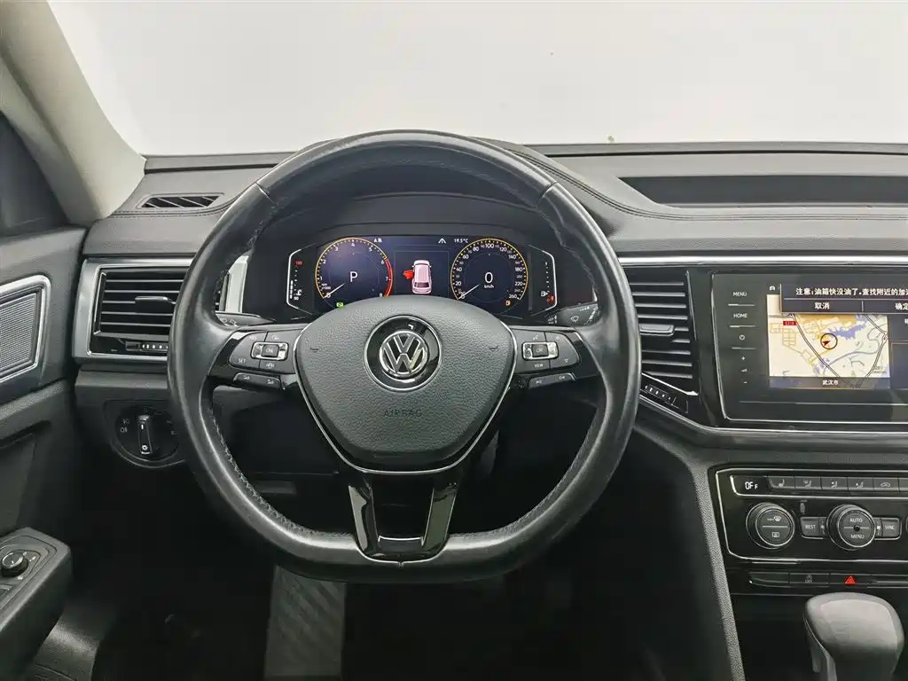 Volkswagen Teramont 2020 380TSI 4WD Luxury Edition China VI фото 11