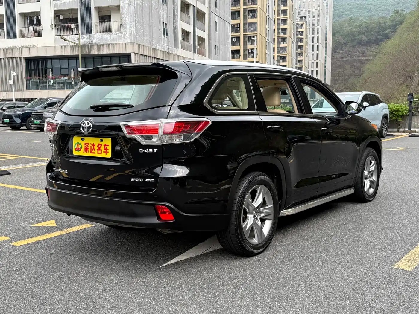 Toyota Highlander 2017 2.0T 4WD Premium 7-Seater фото 21