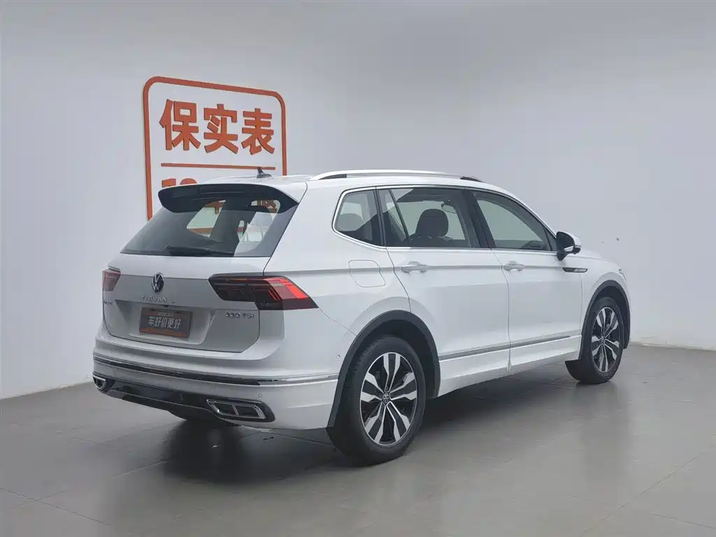 Volkswagen Tiguan L 2024 330TSI Automatic 2WD R-Line Premium Enjoyment Edition фото 2