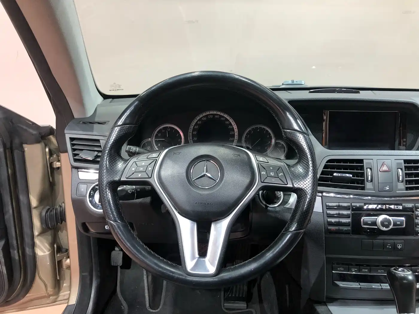 Mercedes-Benz E-Class (Import) 2012 E 260 CGI Coupe фото 10