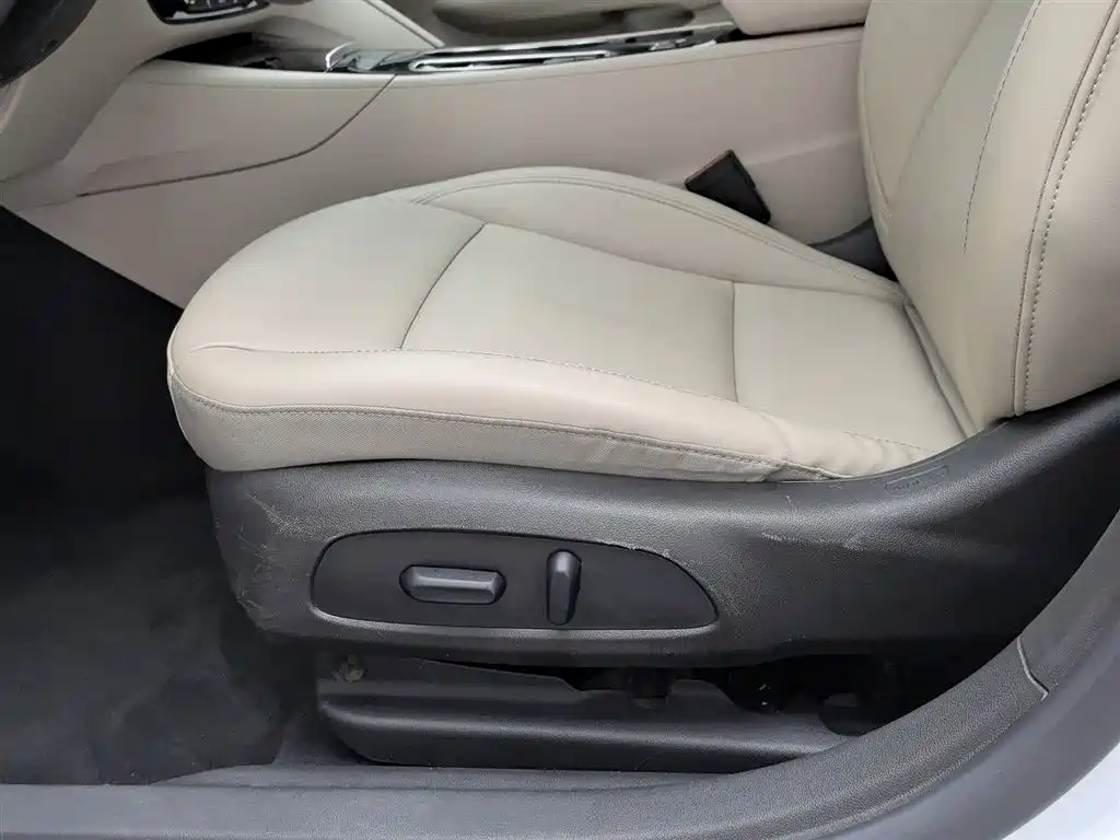 Buick Regal 2020 552T Elite фото 20