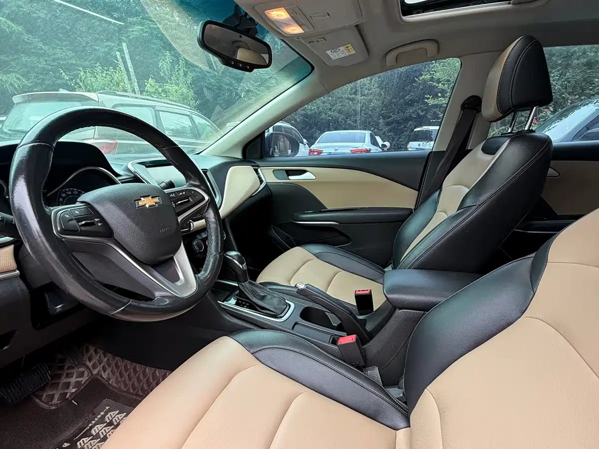 Фото 5 - Chevrolet Monza