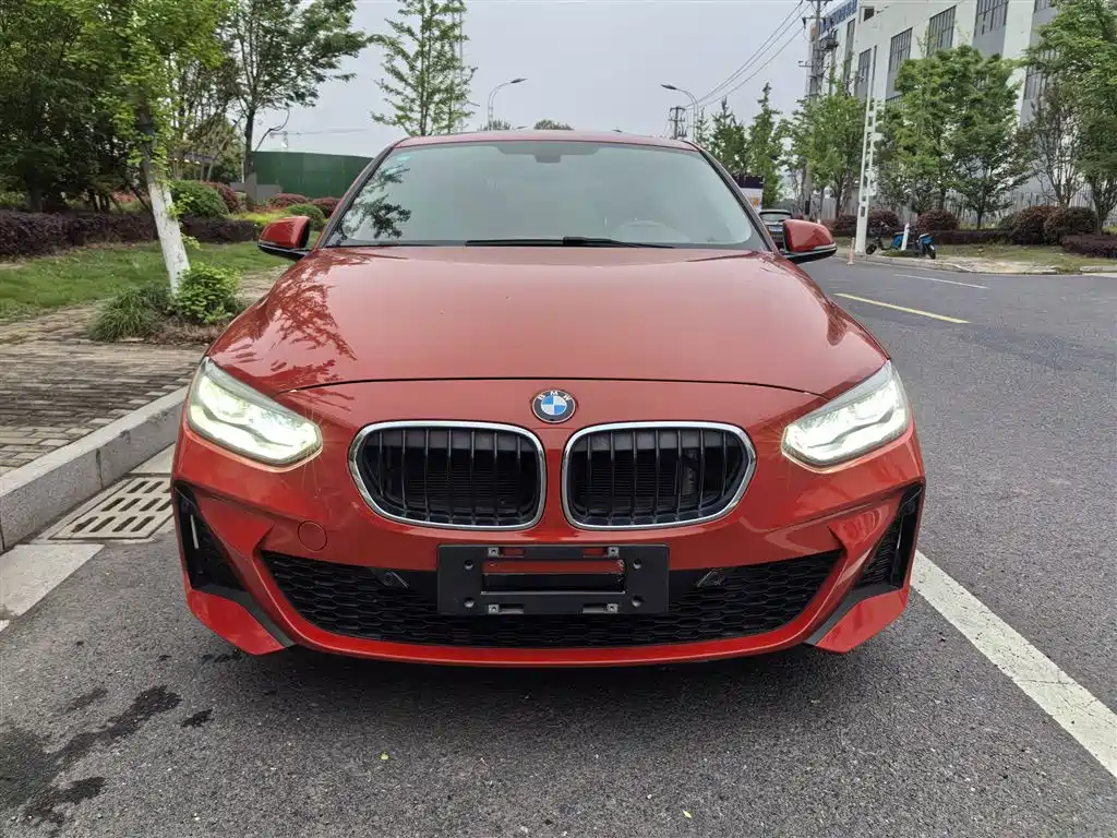 BMW 1 Series 2020 Model 120i M Sport Package фото 21