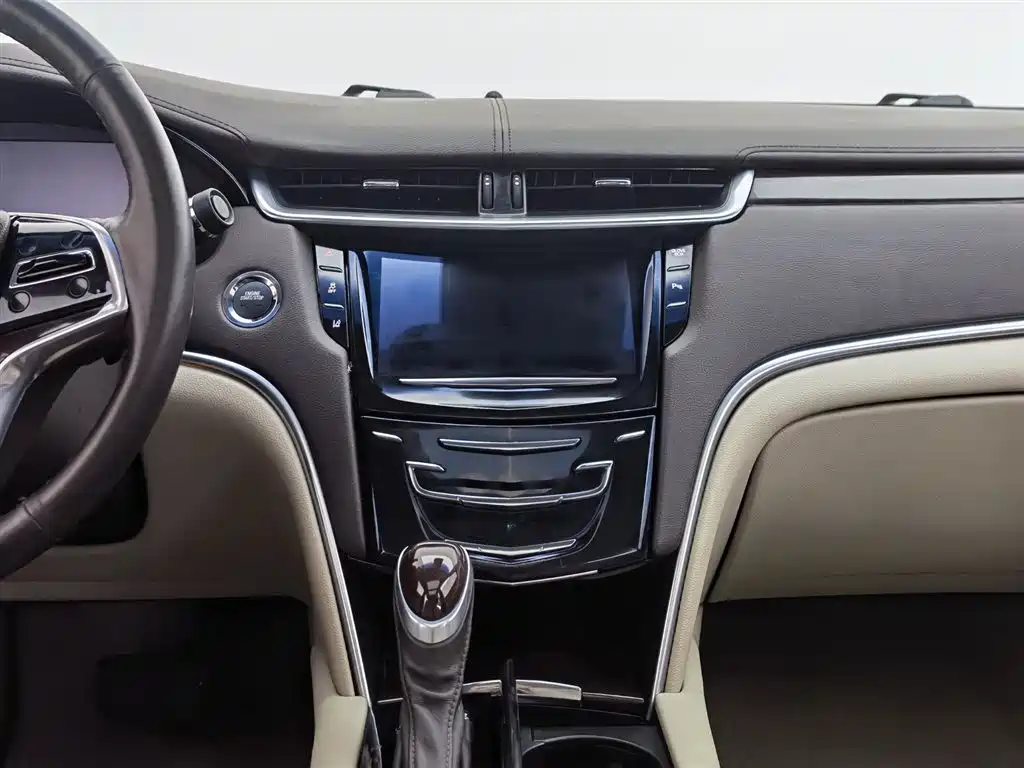 Cadillac XTS 2013 36S Platinum Edition фото 12