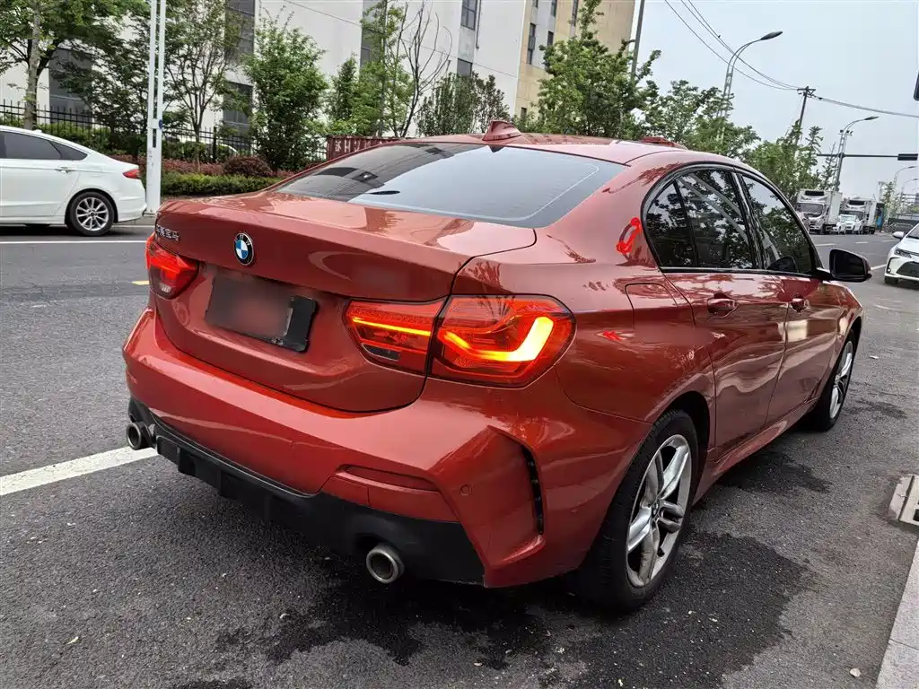 BMW 1 Series 2020 Model 120i M Sport Package фото 22