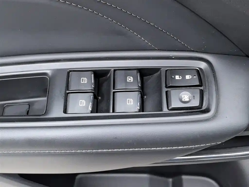GAC Trumpchi Trumpchi GS3 2022 POWER 270T Auto Premium Edition фото 9