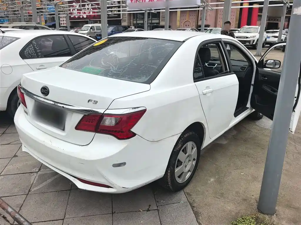 BYD F3 2020 1.5L Manual Premium Edition фото 7