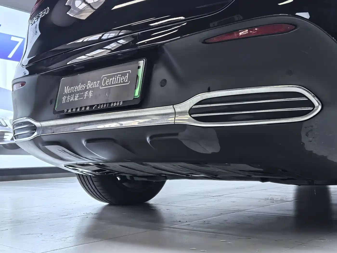 MERCEDES-BENZ EQE SUV