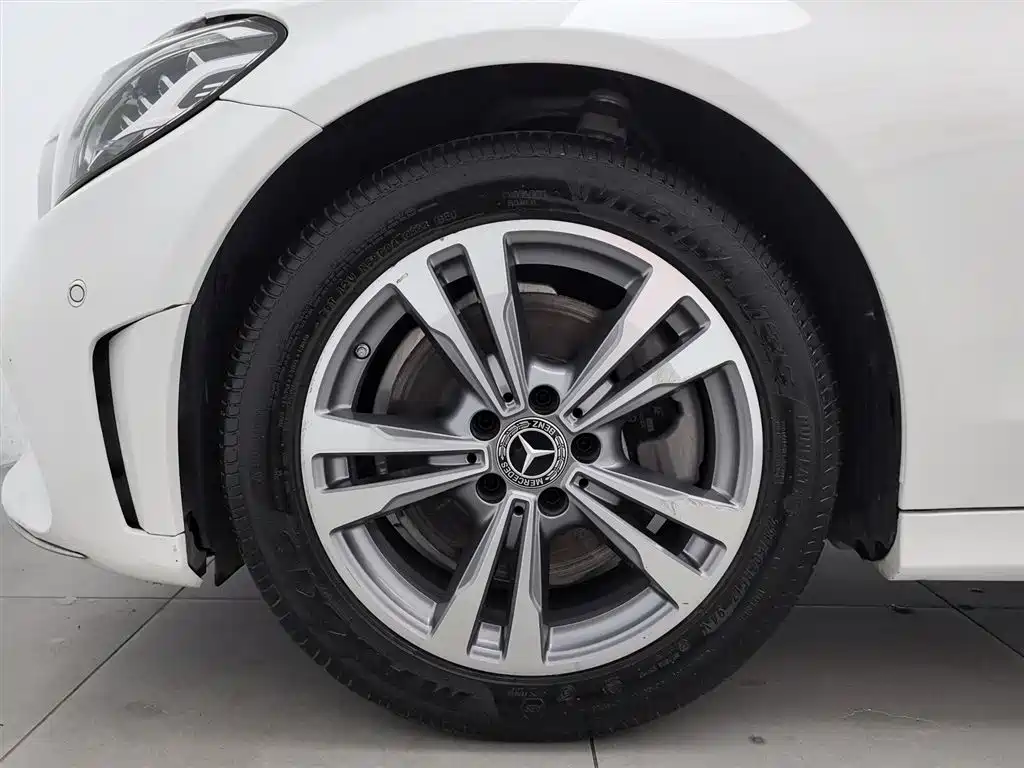 Mercedes-Benz C-Class 2020 Facelift C 200 L Fashion Sport Version фото 17