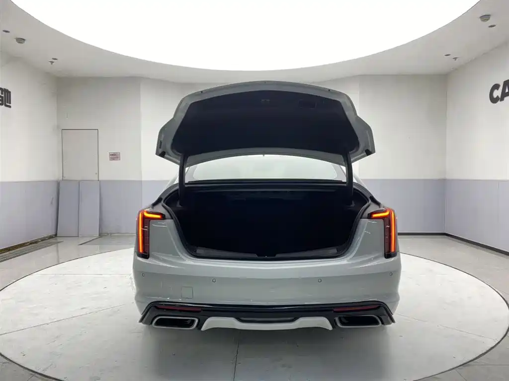 Cadillac CT5 2020 Facelift 28T Leading Sport Edition фото 28