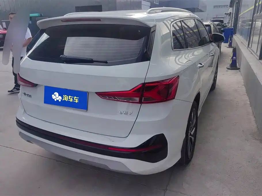 JETTA VS7