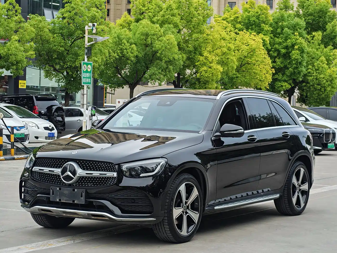 Mercedes-Benz GLC 2020 GLC 300 L 4MATIC Luxury