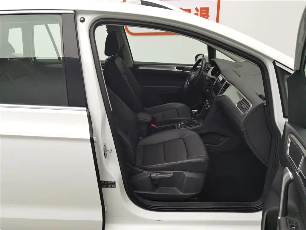 Volkswagen Golf Sportsvan 2019 280TSI Auto Curiosity China VI фото 23