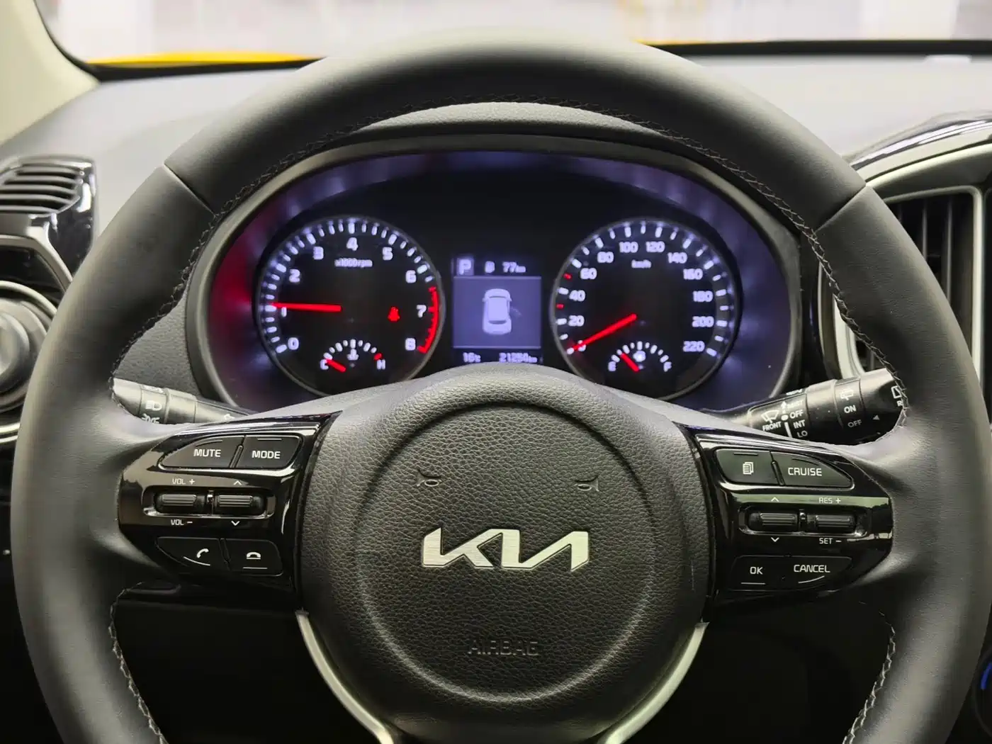 Kia KX1 2021 1.4L CVT Sunroof Version фото 18