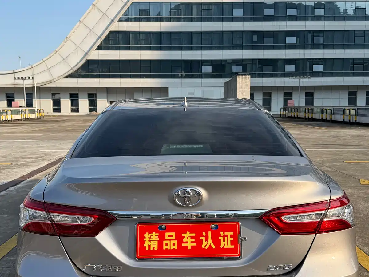 Toyota Camry 2023 2.0G Luxury Edition фото 5