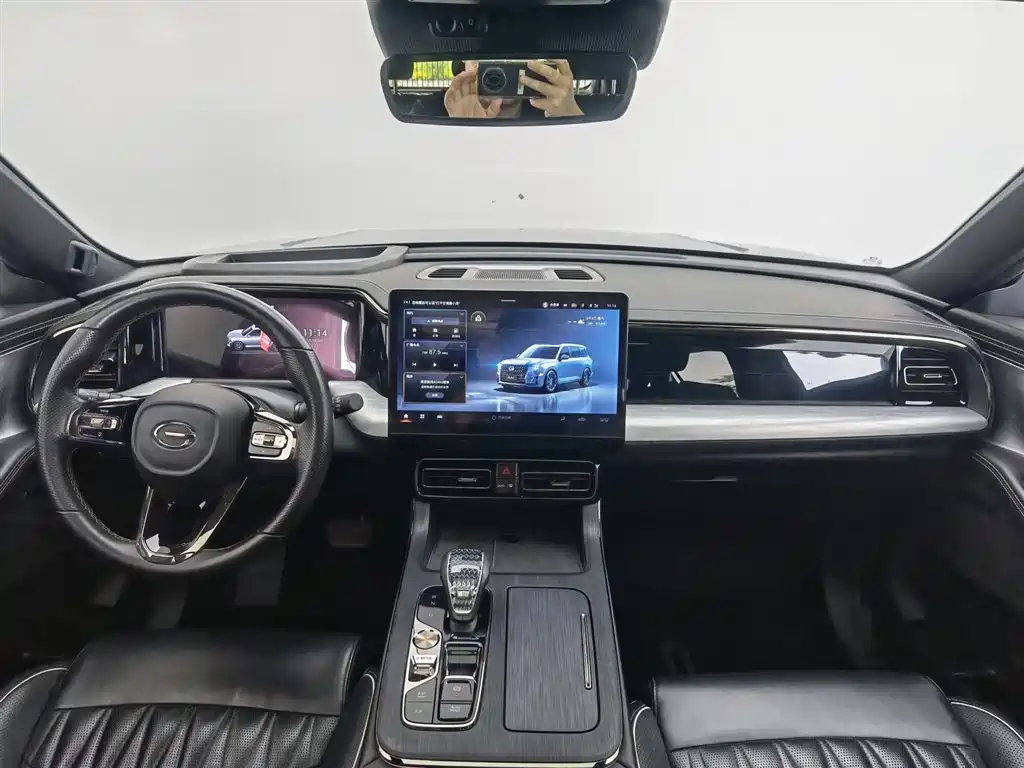 GAC Trumpchi Trumpchi GS8 2022 Dual Engine Series 2.0TM 2WD Premium Edition (7-Seater) фото 5