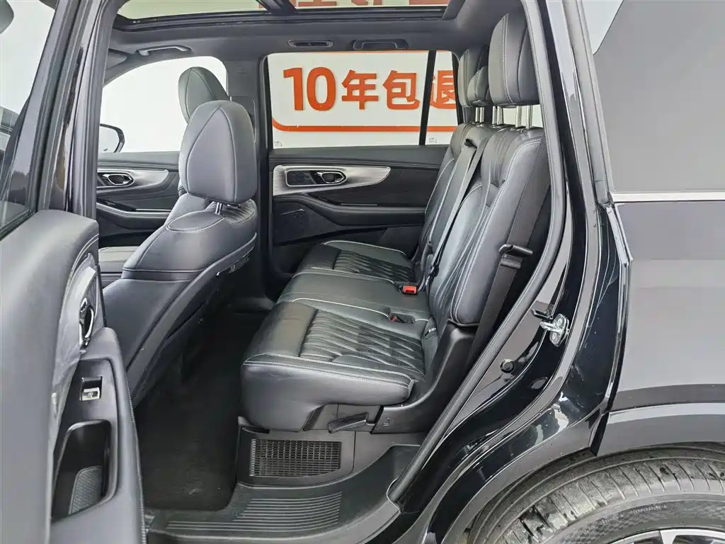 GAC Trumpchi Trumpchi GS8 2022 Dual Engine Series 2.0TM 2WD Premium Edition (7-Seater) фото 15