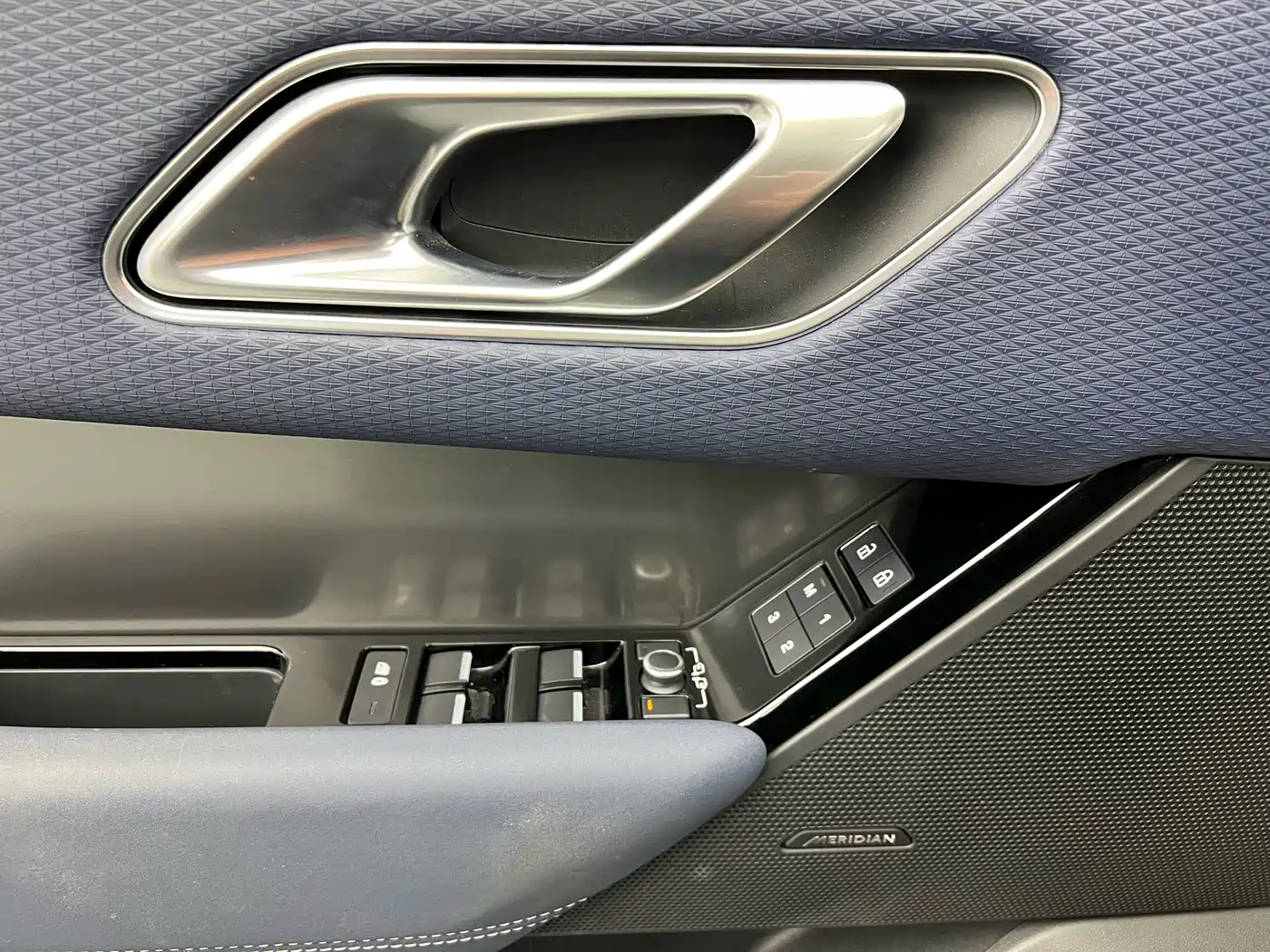 LAND ROVER RANGE ROVER STAR PULSE