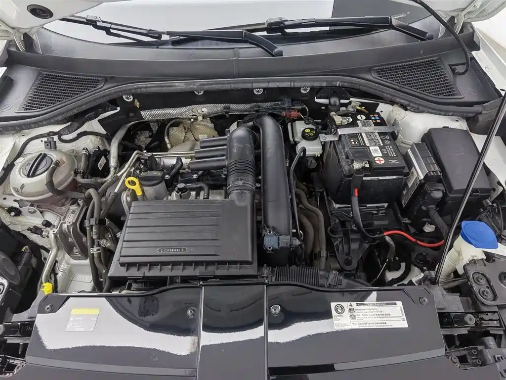 Volkswagen T-ROC 2018 280TSI DSG 2WD Progressive (China V) фото 6