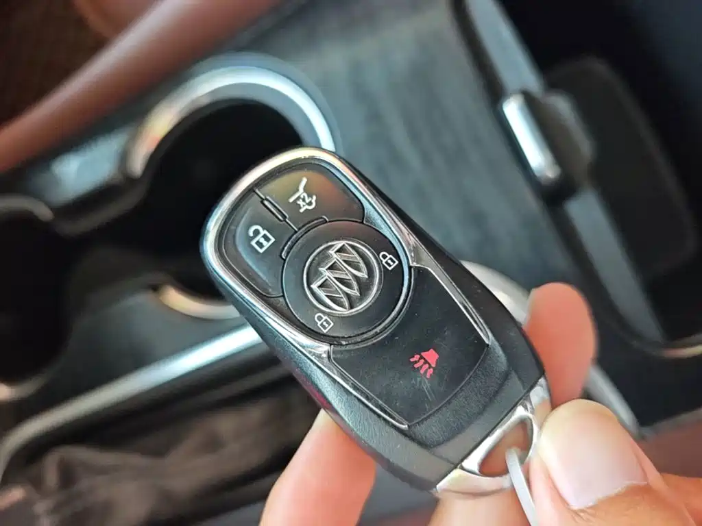 Фото 17 - Buick Envision Plus