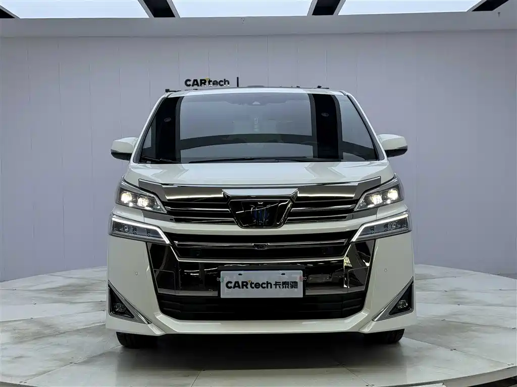 Toyota Vellfire 2021 Crown Hybrid 2.5L HV Premium Edition фото 3
