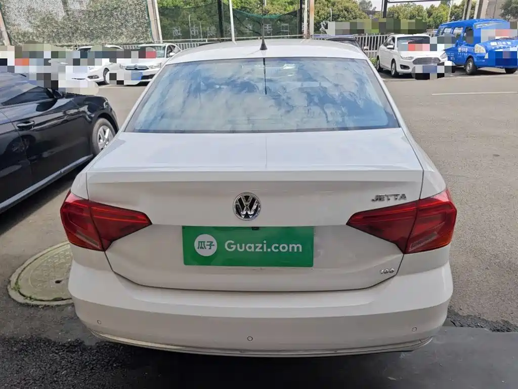 Volkswagen Jetta 2017 1.5L Automatic Comfort фото 6