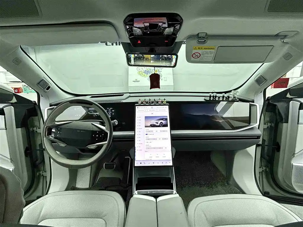 HiPhi Y 2023 2023 560km Pioneer Edition