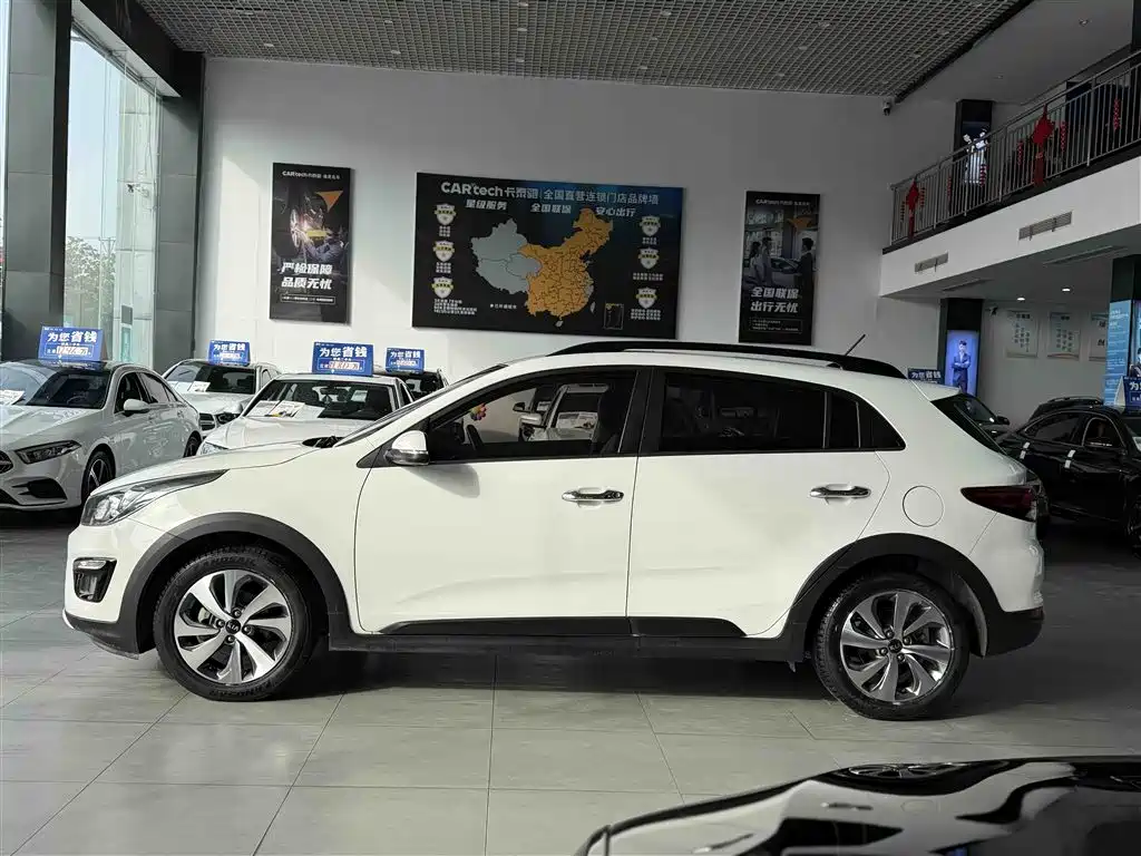 KIA KX CROSS