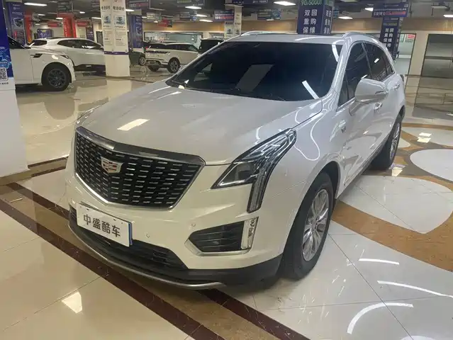 Cadillac XT5 2.0T, Полный привод, Люкс