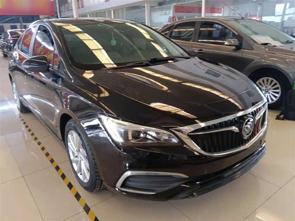 Buick Verano 2018 Sedan 15S Automatic Progressive фото 4