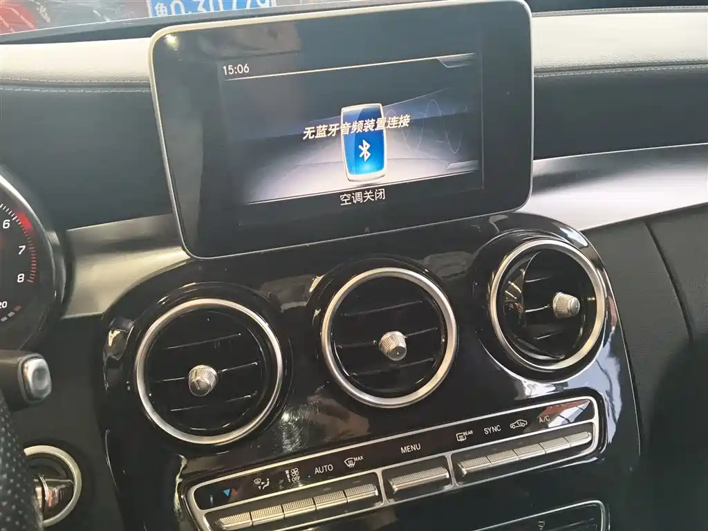 Mercedes-Benz C-Class 2017 Facelift C 200 L Sport Edition фото 13