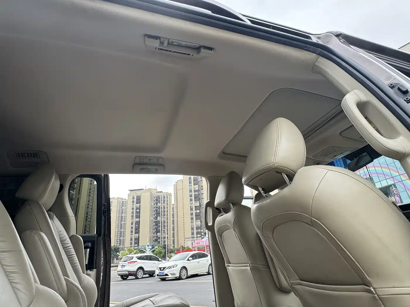Buick GL8 2015 2.4L Luxury Business Exclusive Edition фото 25
